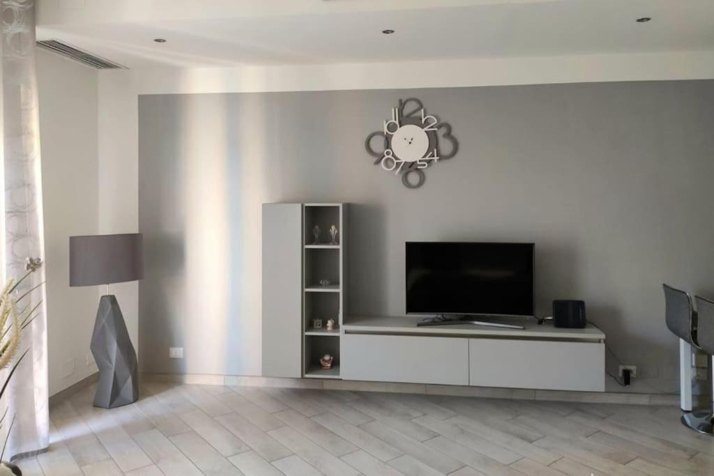 Ferienwohnung Ampio Bilocale In Zona Porta Vittoria / Corso Lodi Mailand Exterior foto